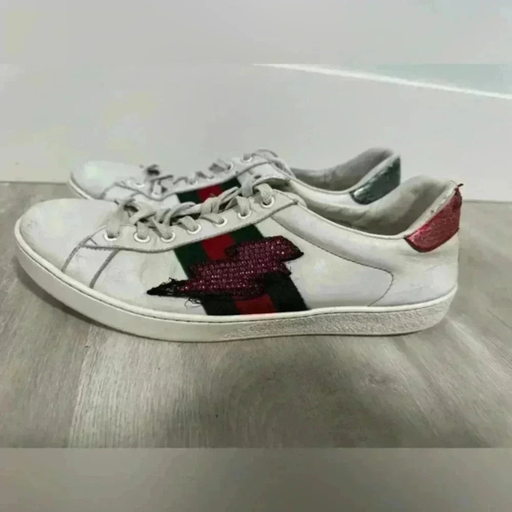 Gucci White Leather And‎ Crystal Embellished Lightning Bolt Ace Low Top Sneakers